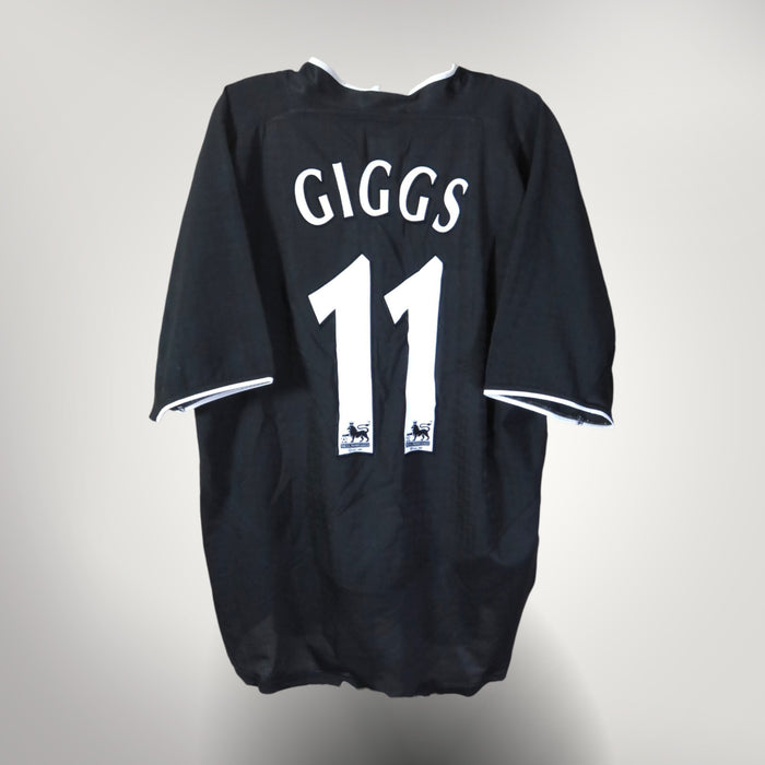 Vintage Manchester United 2003-2005 Away football shirt with Giggs 11 print, size XL, product code 112677 | Nostalgic Football Shirts