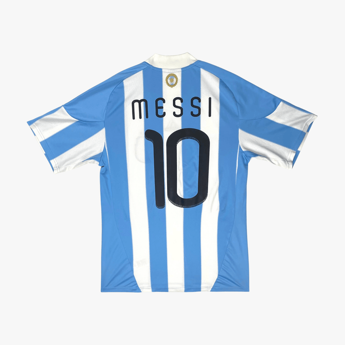 Vintage Argentina 2010-2011 Home football shirt with Messi 10 print, size M | Nostalgic Football Shirts