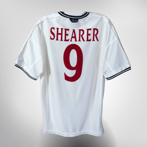 Vintage England 1999-2001 Home football shirt with Shearer 9 print, size XL | Nostalgic Football Shirts