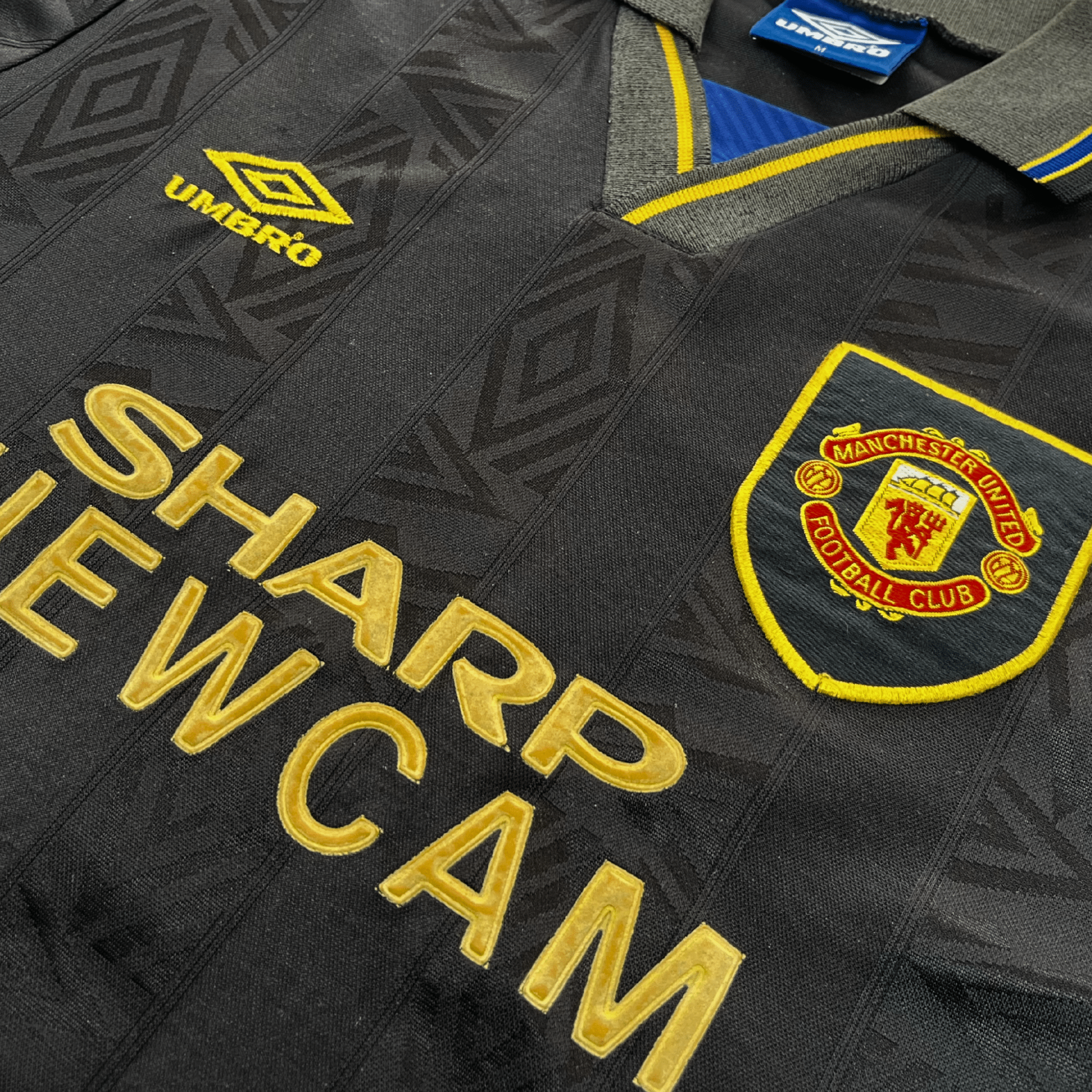Manchester United 1993-95 Away Shirt M