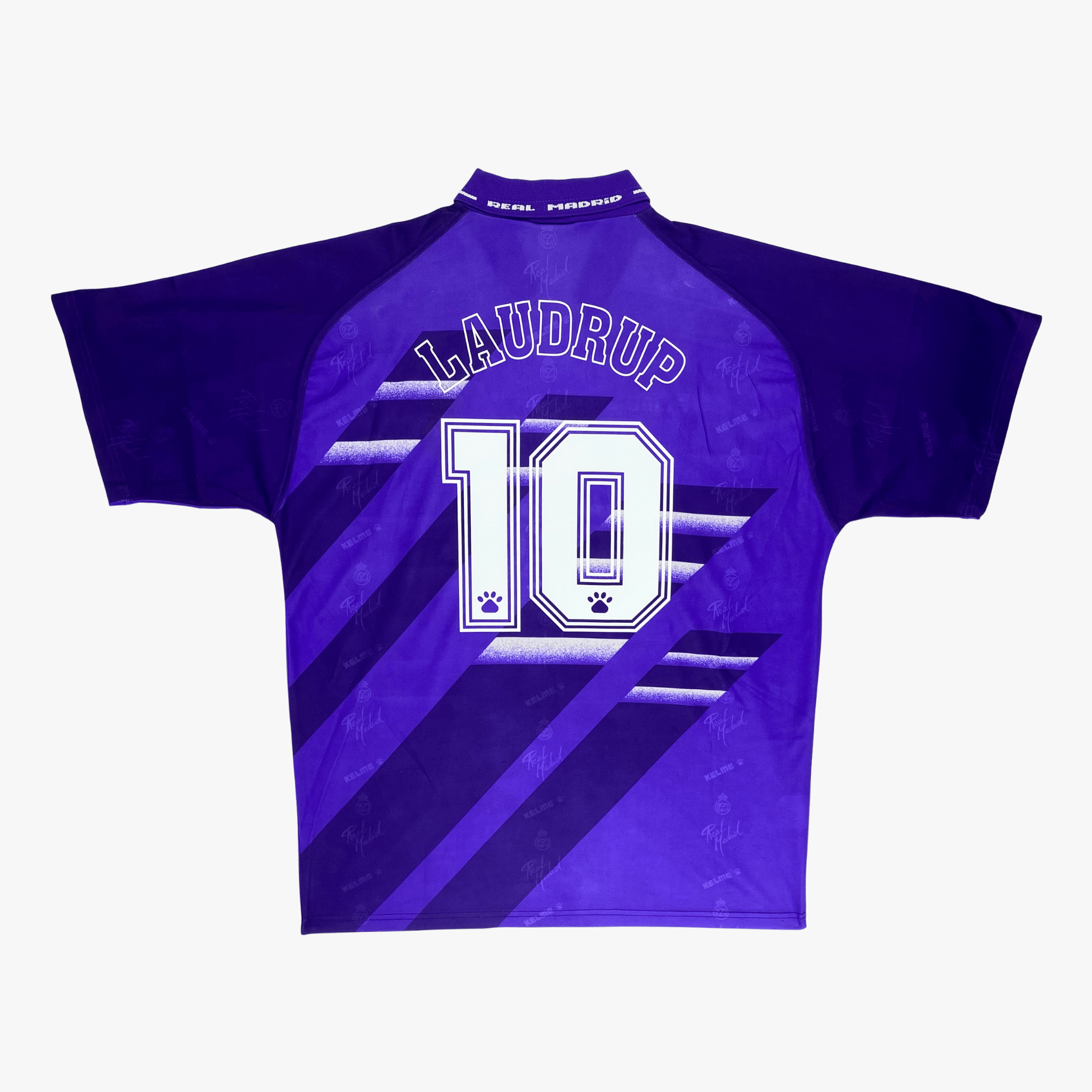 Real Madrid 1995-96 Away Laudrup #10 Shirt XL – Nostalgic Football