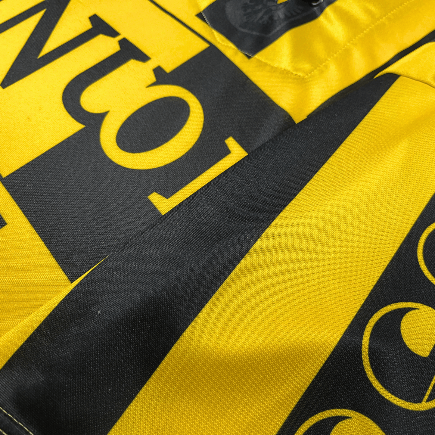 Vitesse 2000-01 Home Shirt L