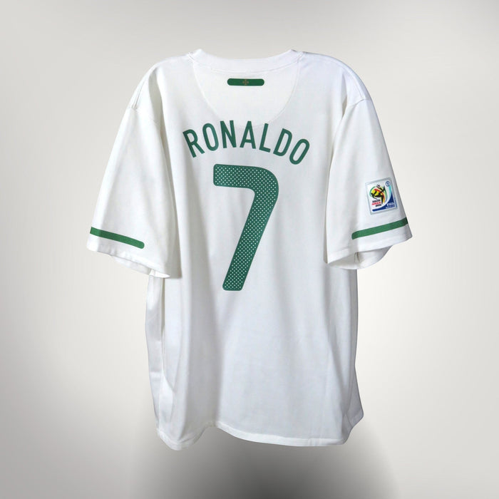 Portugal 2010-11 Away Ronaldo #7 Shirt XL