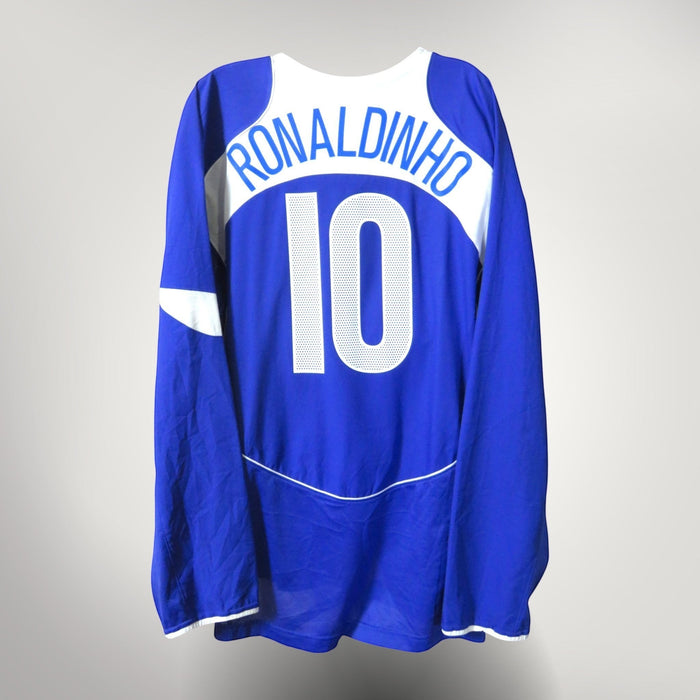 Nostalgic Football Shirts blauw Brazilië uitshirt 2004-06 met Ronaldinho nummer 10 bedrukking op de achterkant