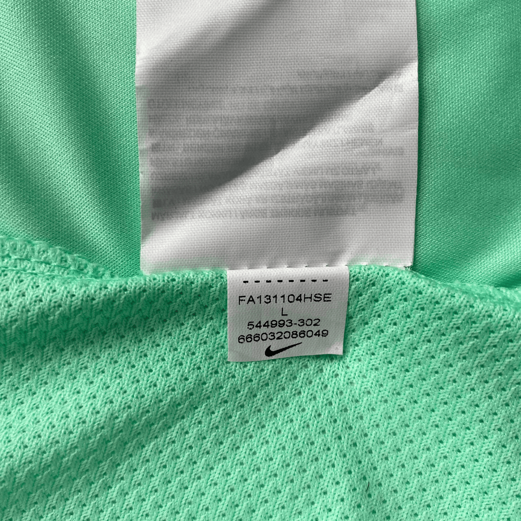 FC Barcelona 2013-14 Training BNWT Shirt L