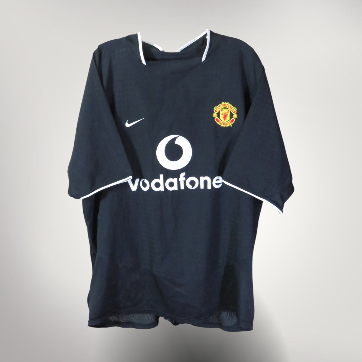 Authentic Nike Manchester United 2003-2005 Away shirt, Giggs 11 on the back, size XL, product code 112677 | Nostalgic Football Shirts