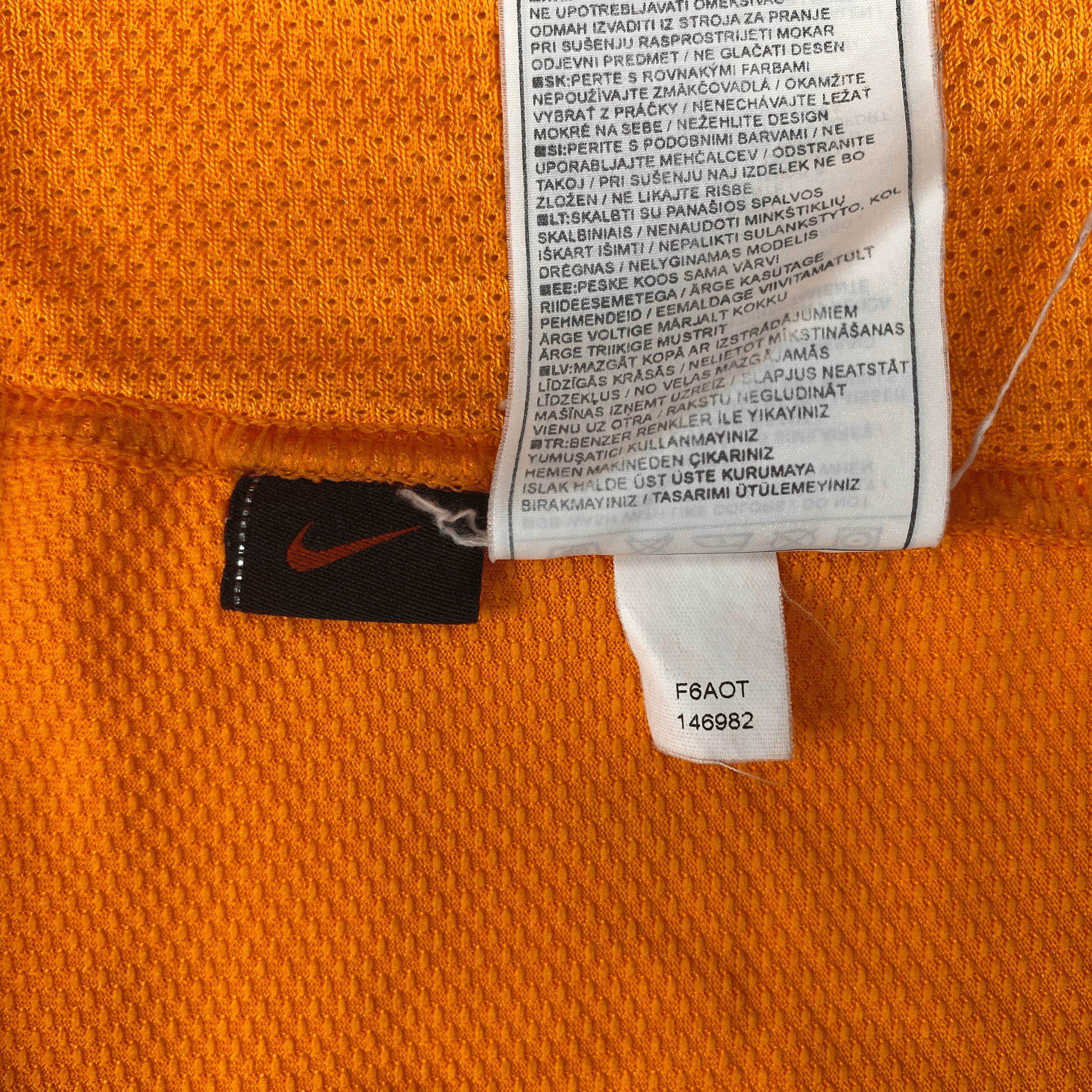 FC Barcelona 2006-08 Away Shirt L