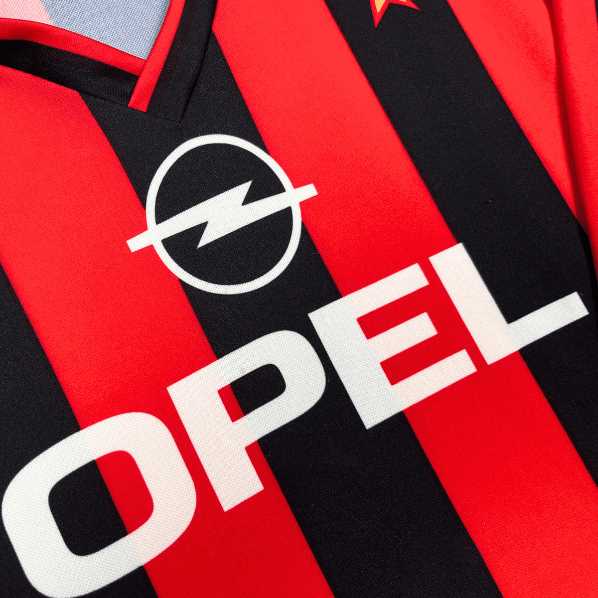 Original AC Milan 1994-1995 Home longsleeve football shirt, size M | Nostalgic Football Shirts
