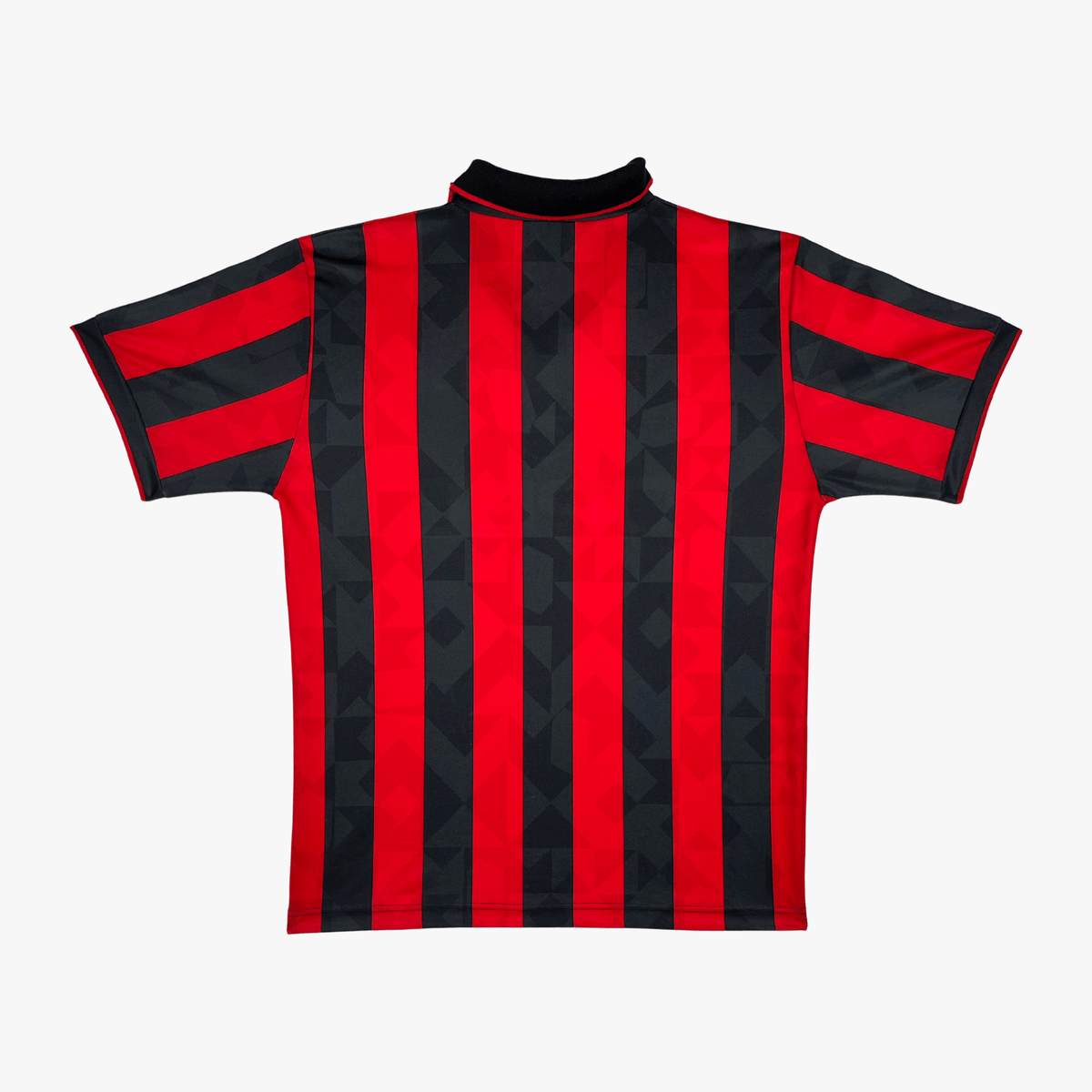 Retro AC Milan 1995-1996 Home football jersey by Lotto, size XL | Nostalgic Football Shirts