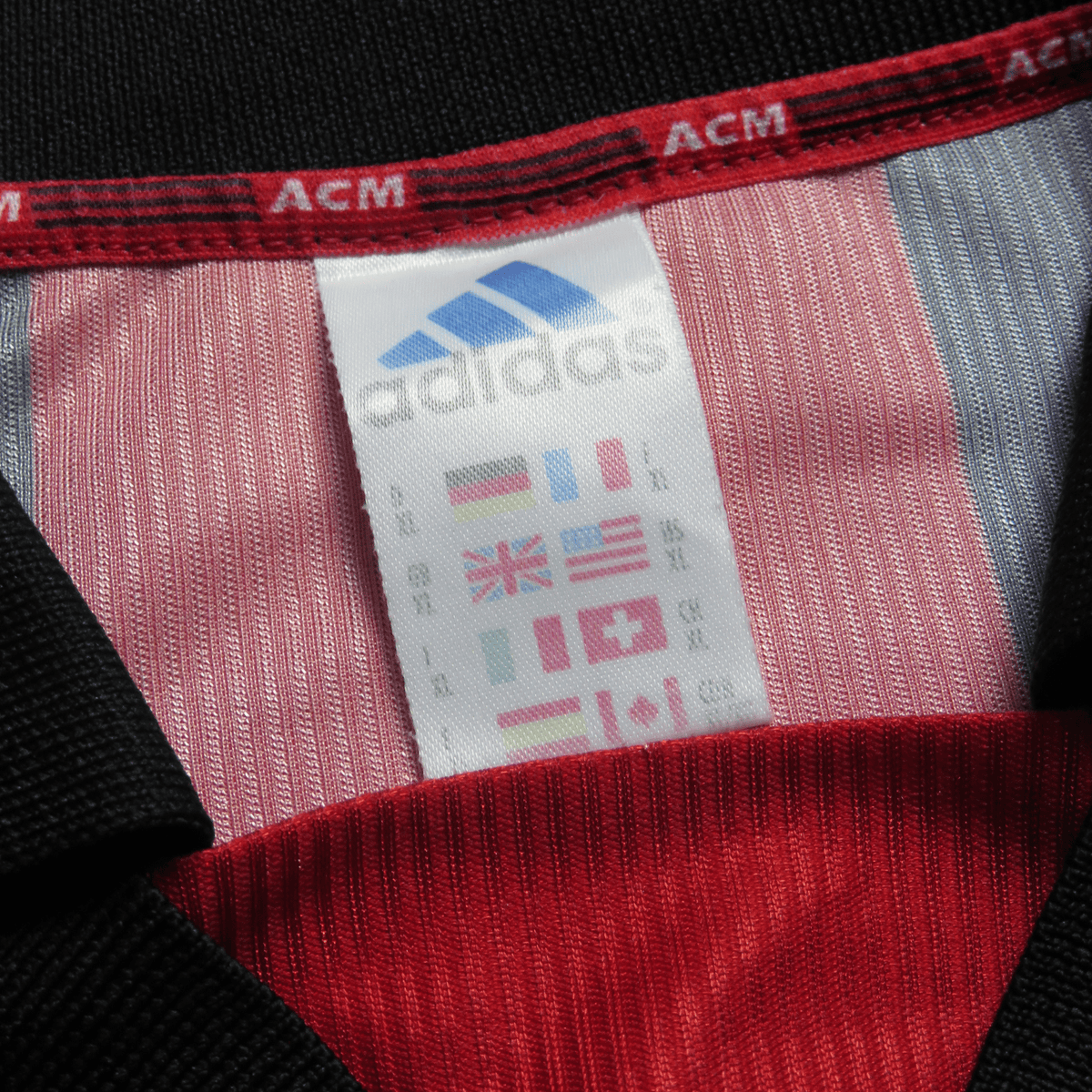 Vintage AC Milan 1998-2000 Home football shirt with Maldini 3 print, size XL | Nostalgic Football Shirts