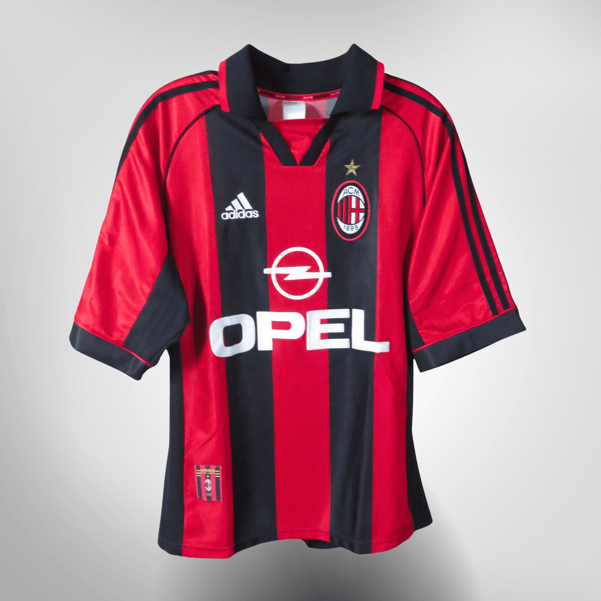 Authentic Adidas AC Milan 1998-2000 Home shirt, Weah 9 on the back, size M | Nostalgic Football Shirts