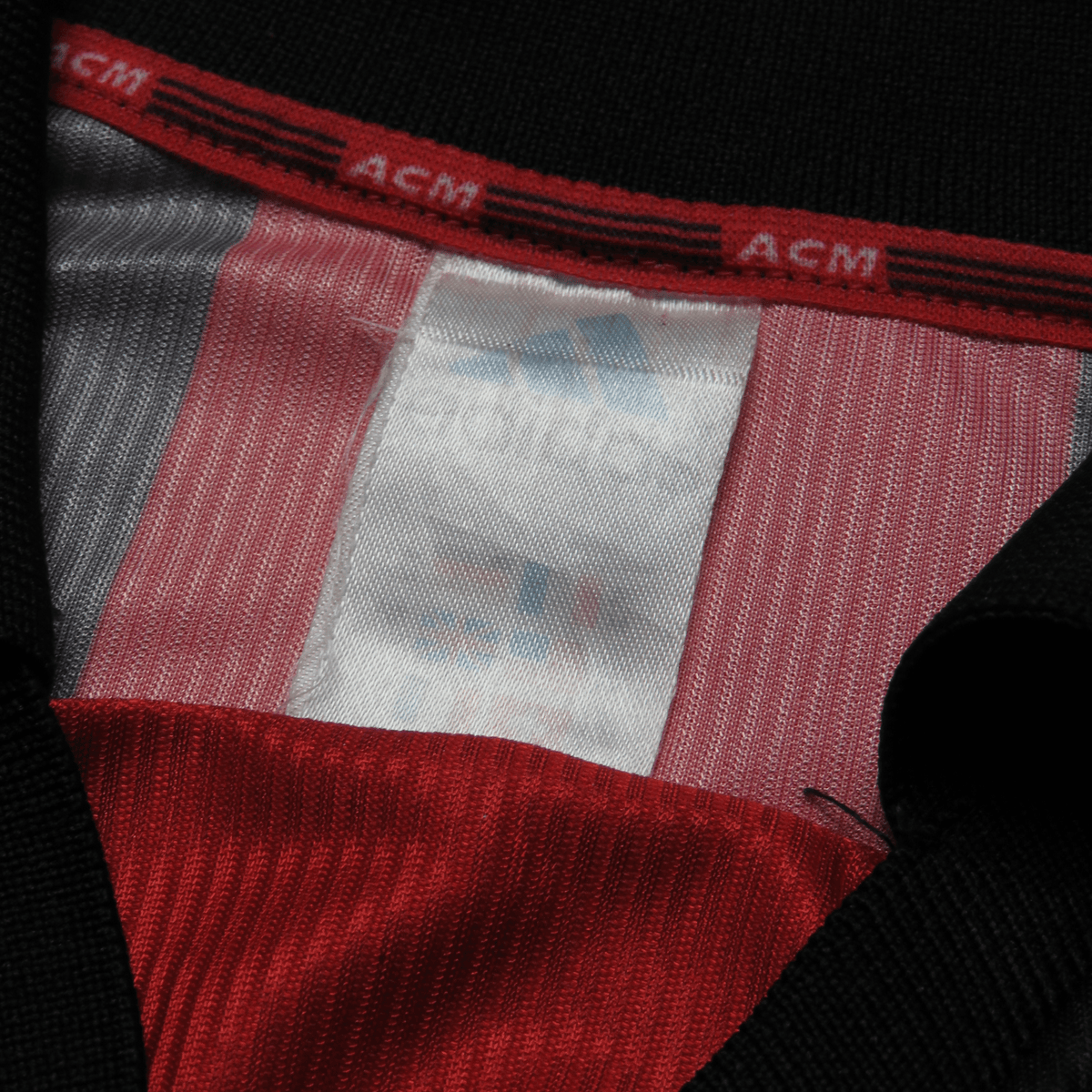 Authentic Adidas AC Milan 1998-2000 Home shirt, Weah 9 on the back, size M | Nostalgic Football Shirts