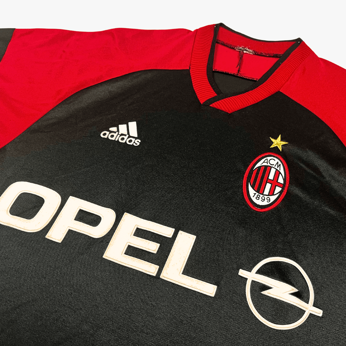 Original AC Milan 1998-2000 training football shirt, size L | Nostalgic Football Shirts