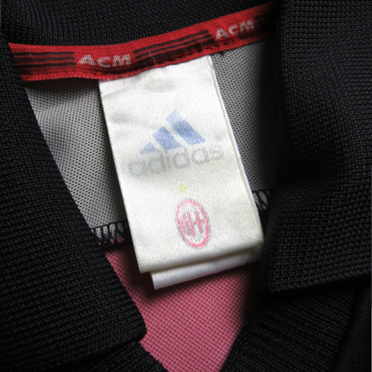 Authentic Adidas AC Milan 2000-2002 Home shirt, Maldini 3 on the back, size S, product code 685348 | Nostalgic Football Shirts
