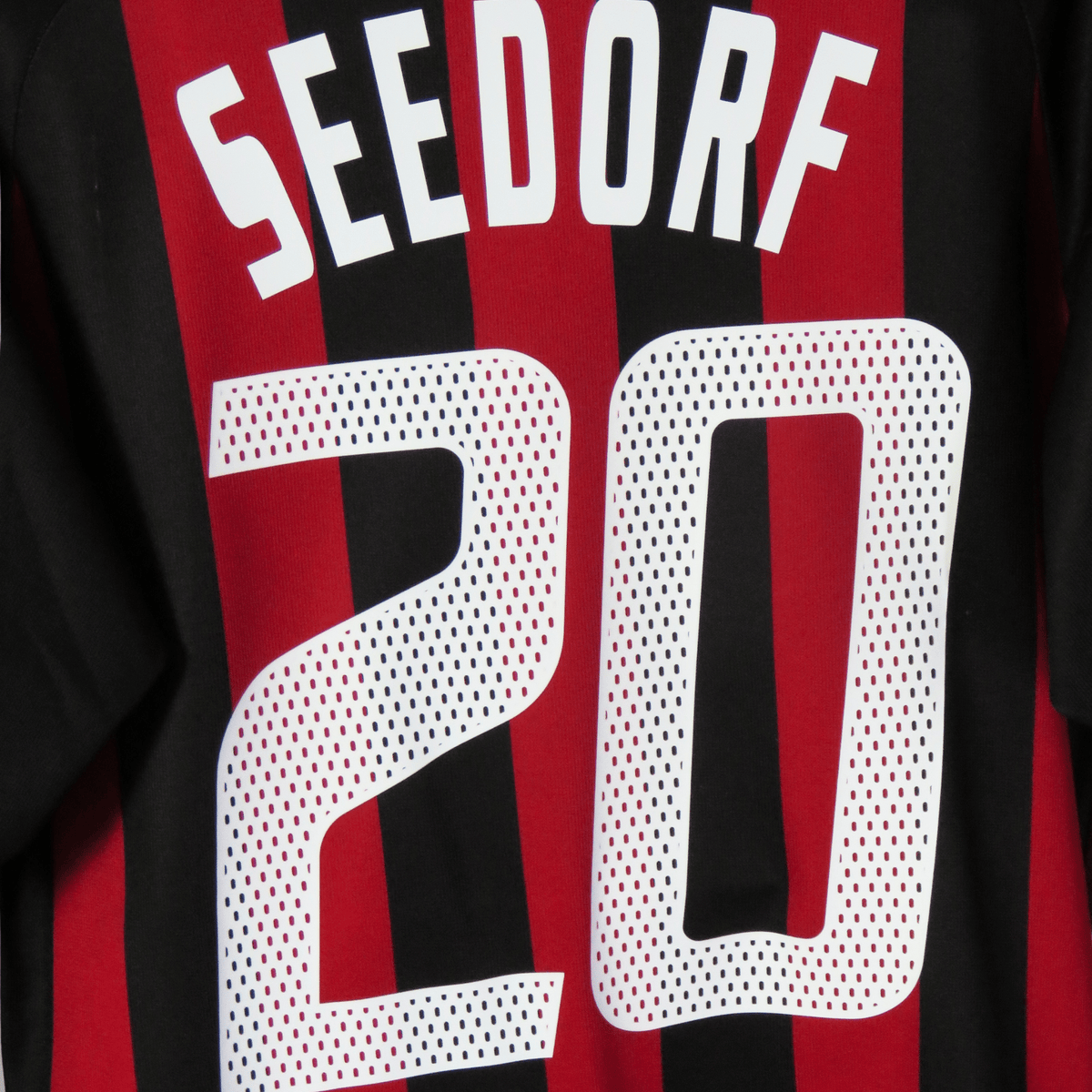 Retro AC Milan 2002-2003 Home football jersey by Adidas, Seedorf 20, size S | Nostalgic Football Shirts