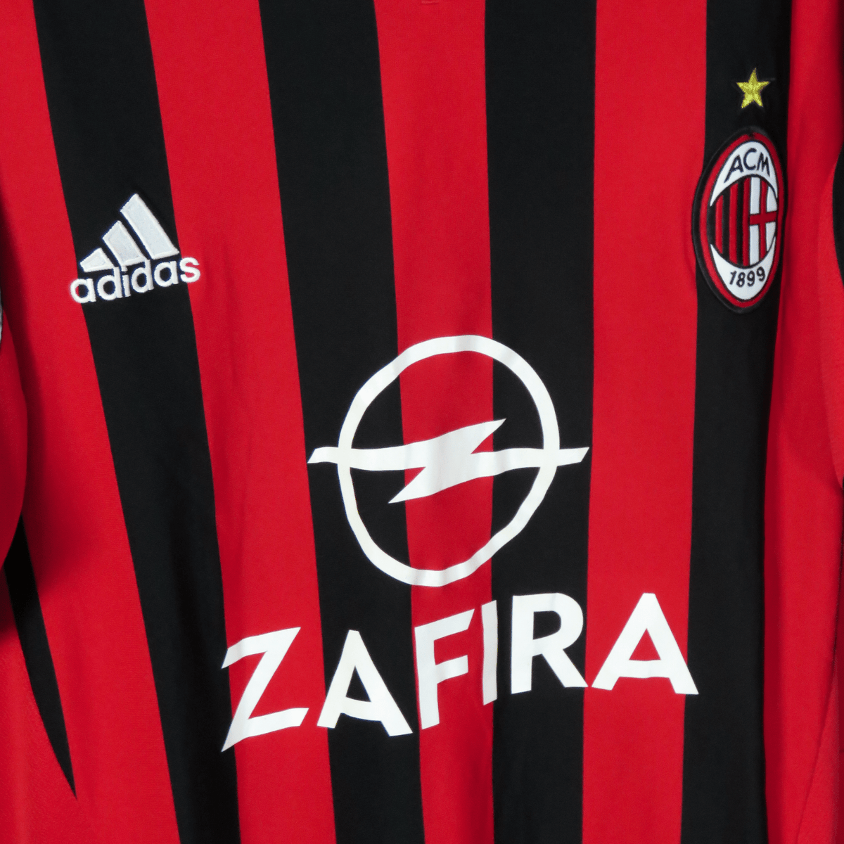 Original AC Milan 2005-2006 Home football shirt, size M, Pirlo 21 | Nostalgic Football Shirts