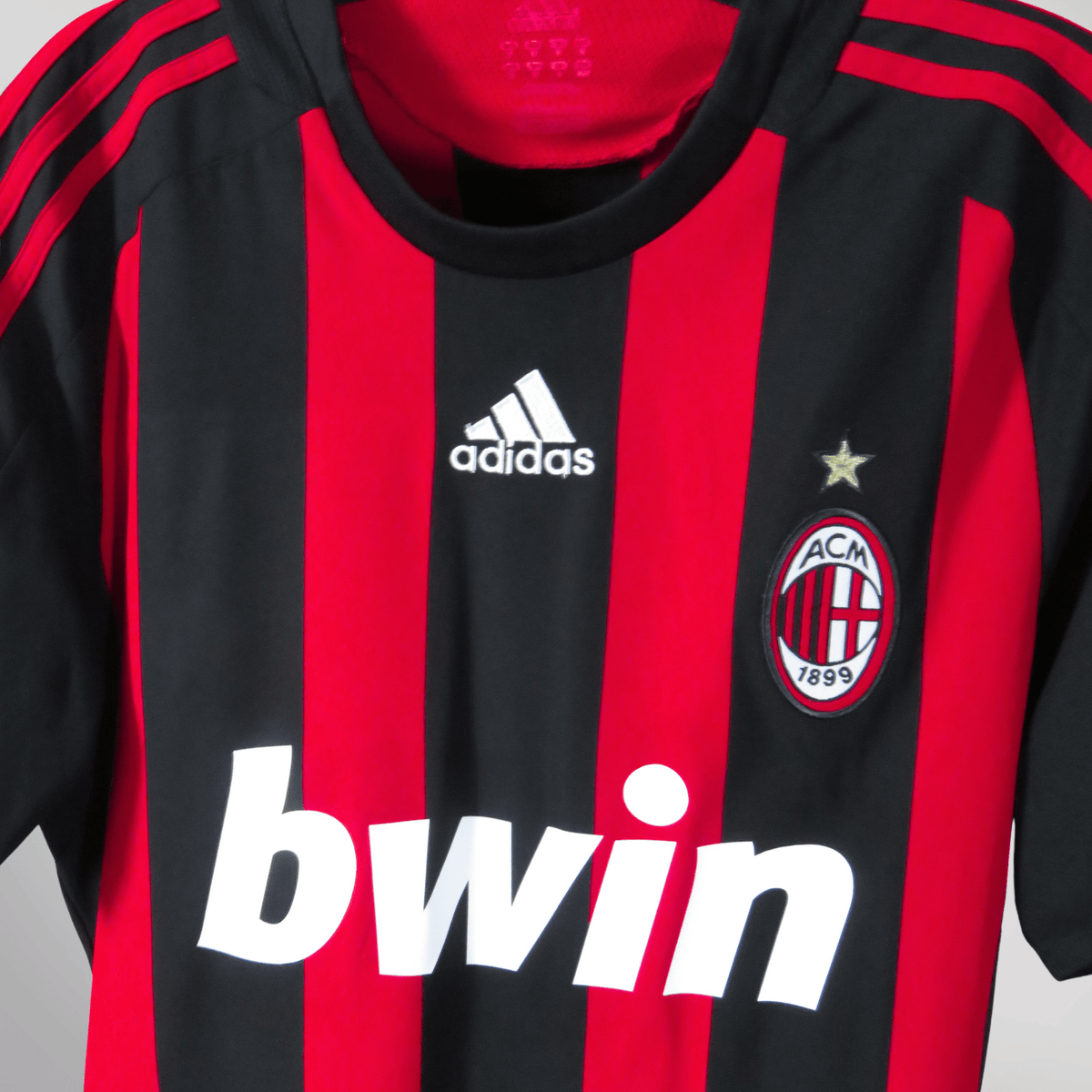 Original AC Milan 2008-2009 Home football shirt, size M, Beckham 32 | Nostalgic Football Shirts