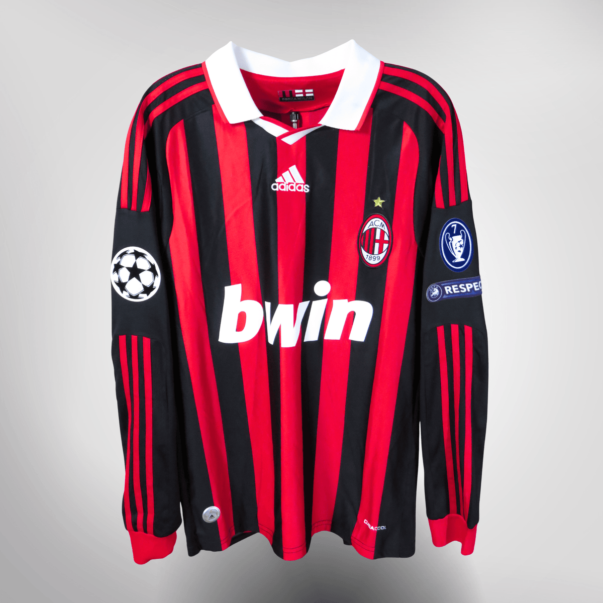 Authentic Adidas AC Milan 2009-2010 Home longsleeve shirt, Ronaldinho 80 on the back, size L | Nostalgic Football Shirts