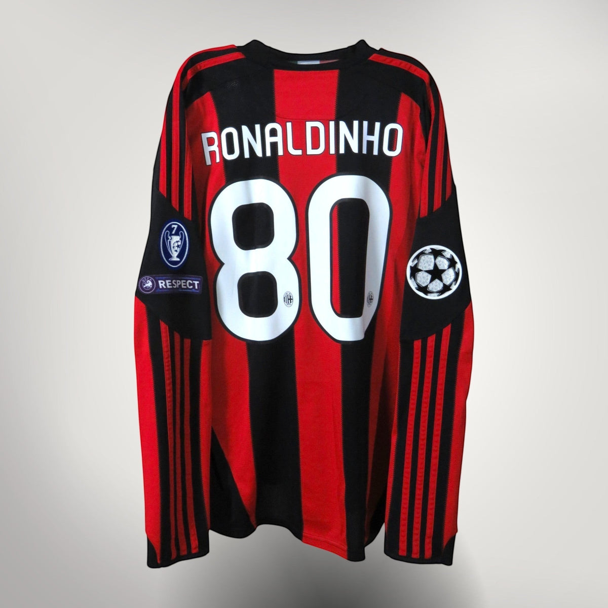 Vintage AC Milan 2010-2011 Home longsleeve football shirt with Ronaldinho 80 print, size L | Nostalgic Football Shirts