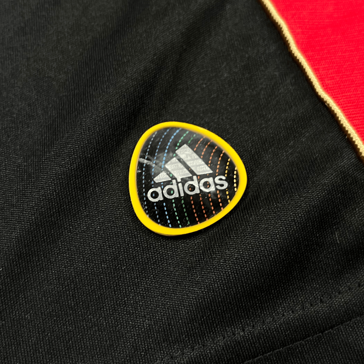 Vintage AC Milan 2010-2011 Home football shirt, size L | Nostalgic Football Shirts