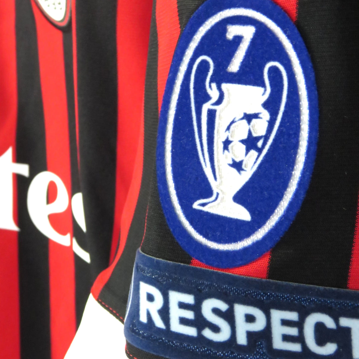 Vintage AC Milan 2011-2012 Home football shirt with Ibrahimovic 11 print, size M, product code V13457 | Nostalgic Football Shirts