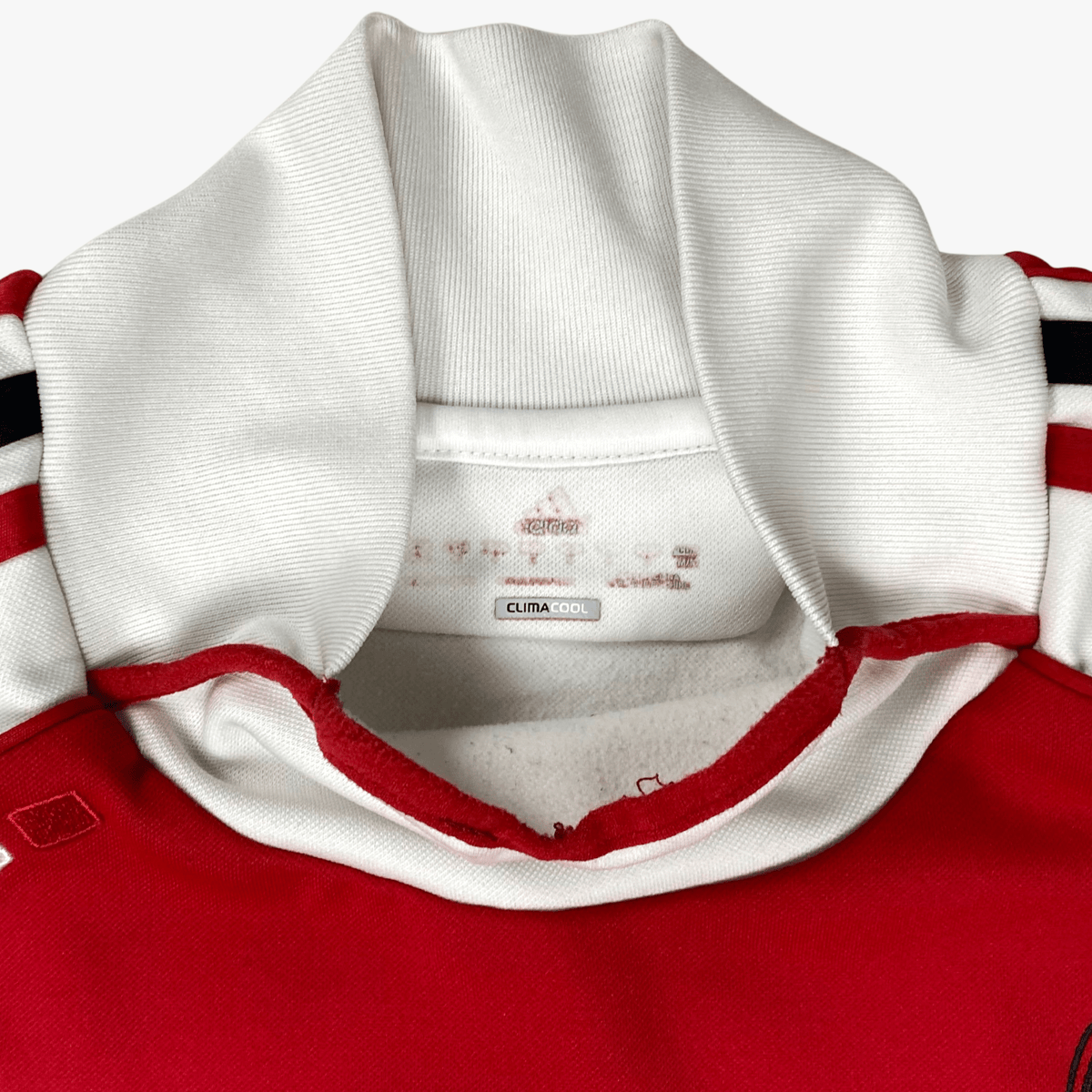 Authentic Adidas AC Milan 2011-2012 Training sweater, size M | Nostalgic Football Shirts