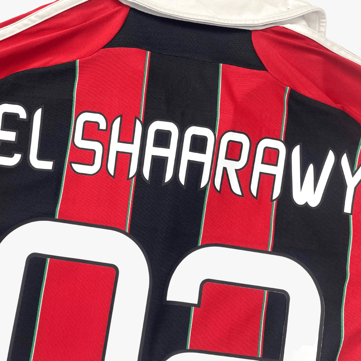 Vintage AC Milan 2012-2013 Home football shirt with El Shaarawy 92 print, size M | Nostalgic Football Shirts