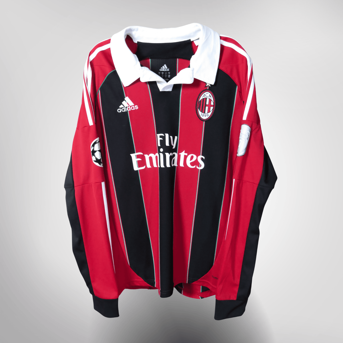Authentic Adidas AC Milan 2012-2013 Home longsleeve shirt, Kaka 22 on the back, size M | Nostalgic Football Shirts