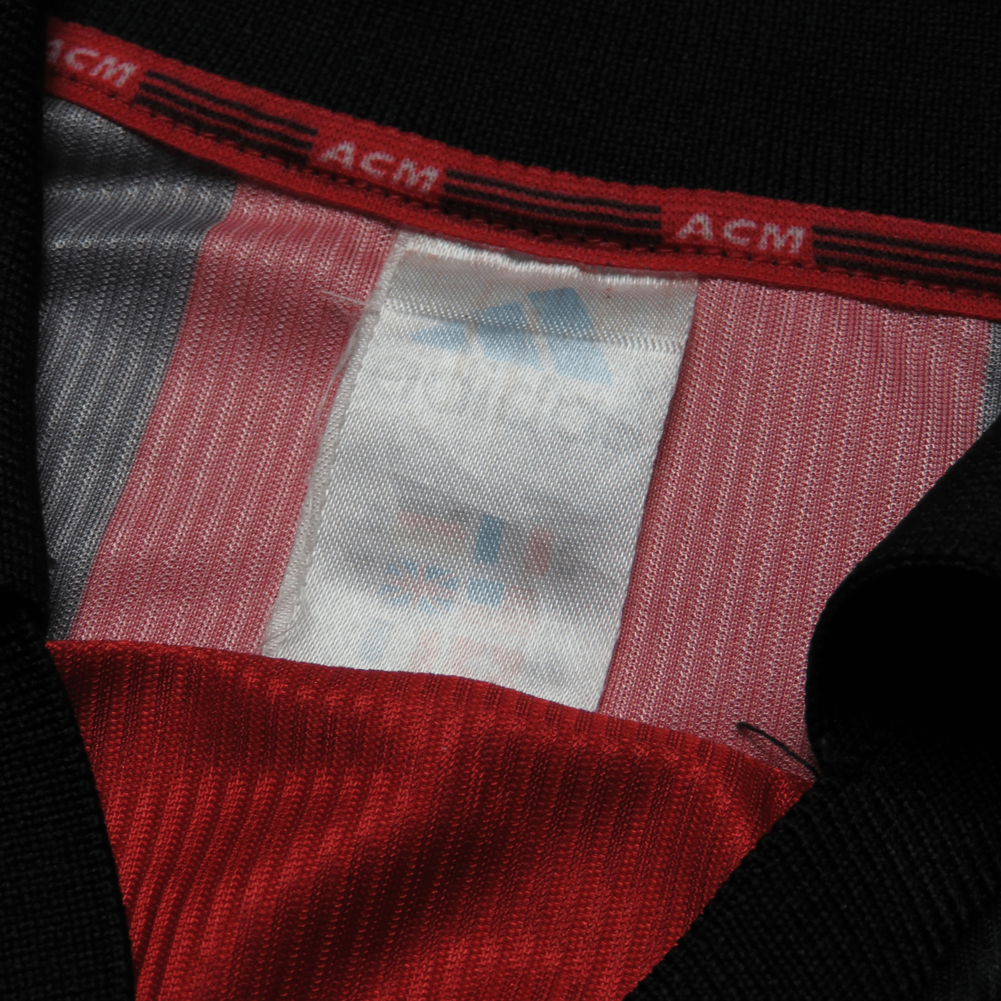 AC Milan 1998-00 Home Weah #9 Shirt M