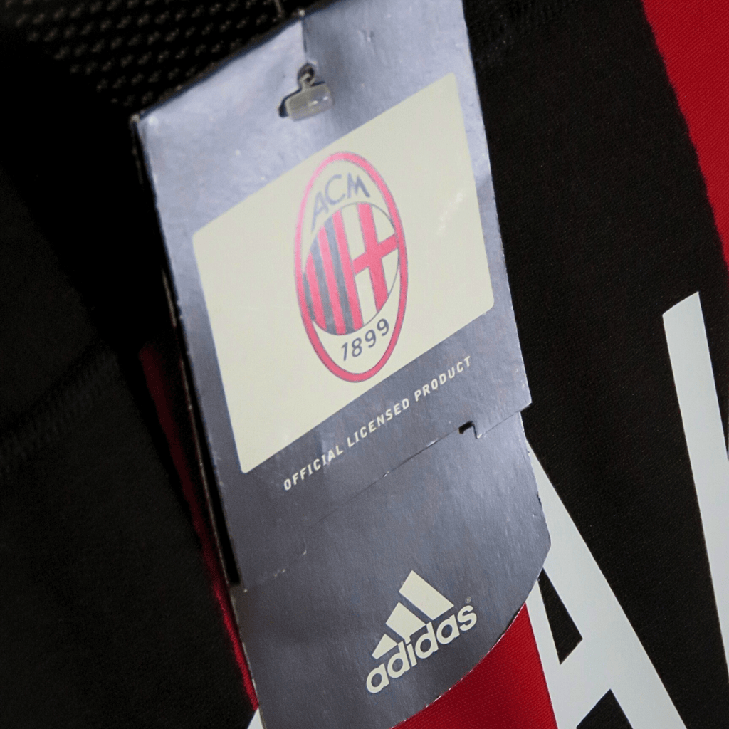 AC Milan 2003-04 Home Kaka #22 BNWT Shirt L