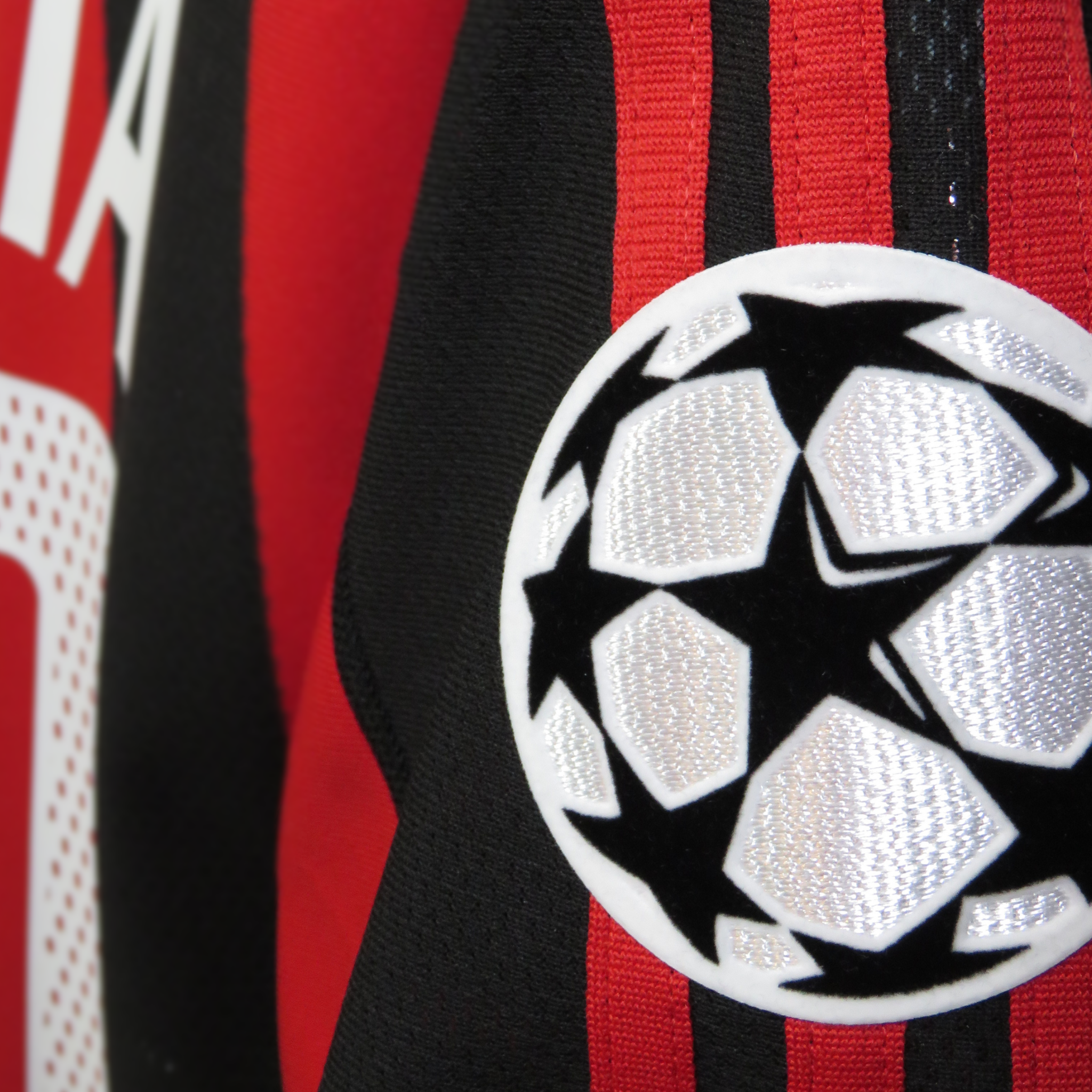 AC Milan 2003-04 Home Rui Costa #10 Home Shirt S