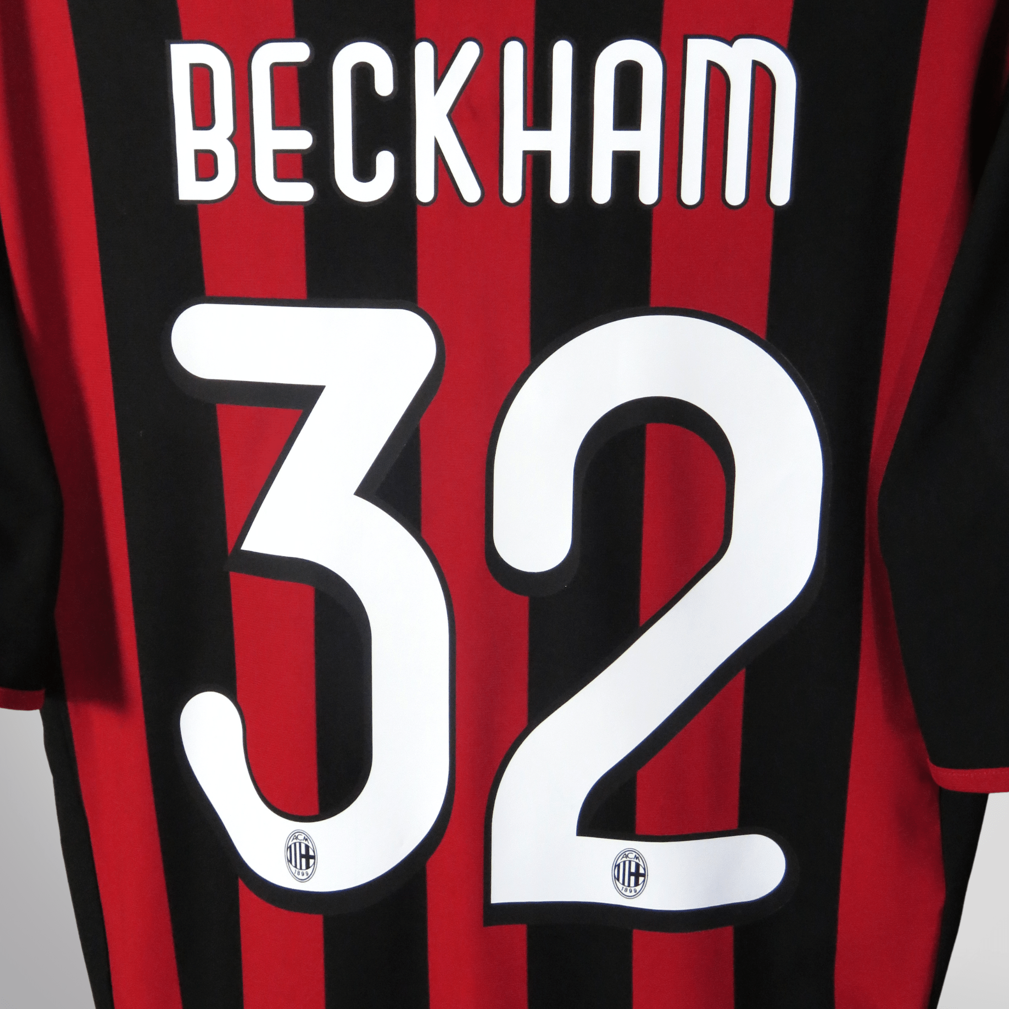 AC Milan 2009-10 Home Beckham #32 Shirt S