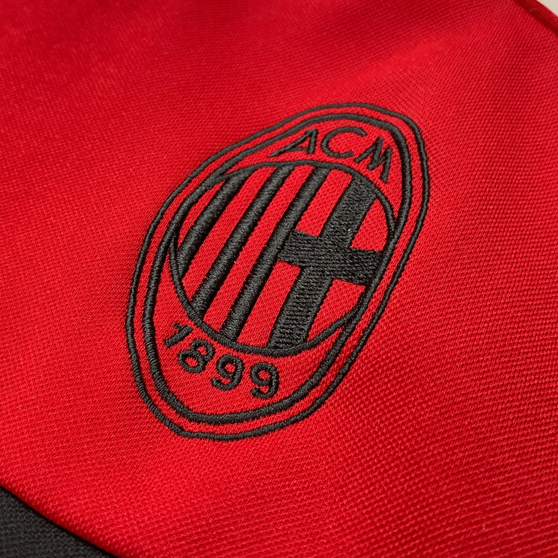 Maillot d'entraînement AC Milan 2011-12 M