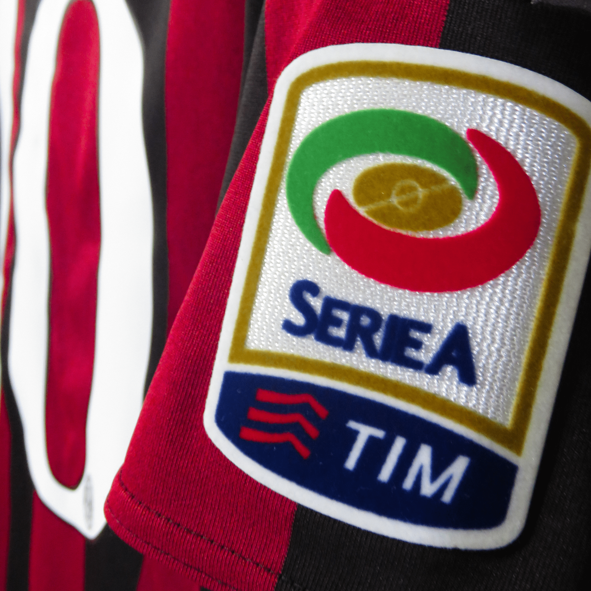 AC Milan 2015-16 Home Honda #10 Shirt M
