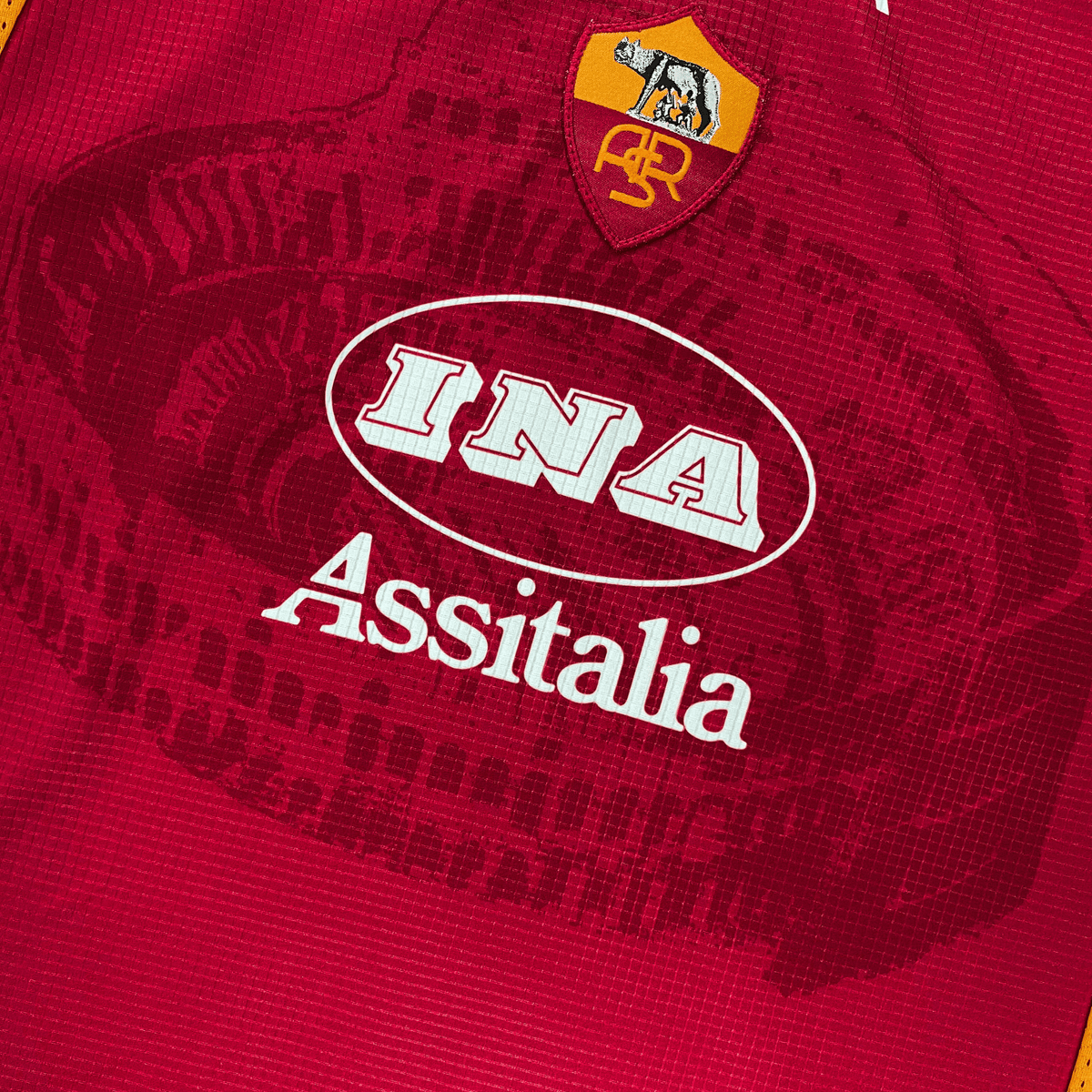 AS Roma 1997-98 Home Totti #10 Shirt M