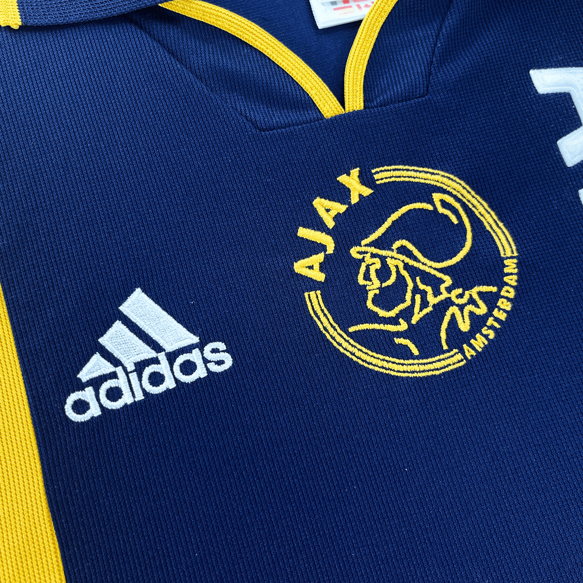 Vintage Ajax 2000-2001 Away football shirt with van der Vaart 23 print, size L | Nostalgic Football Shirts