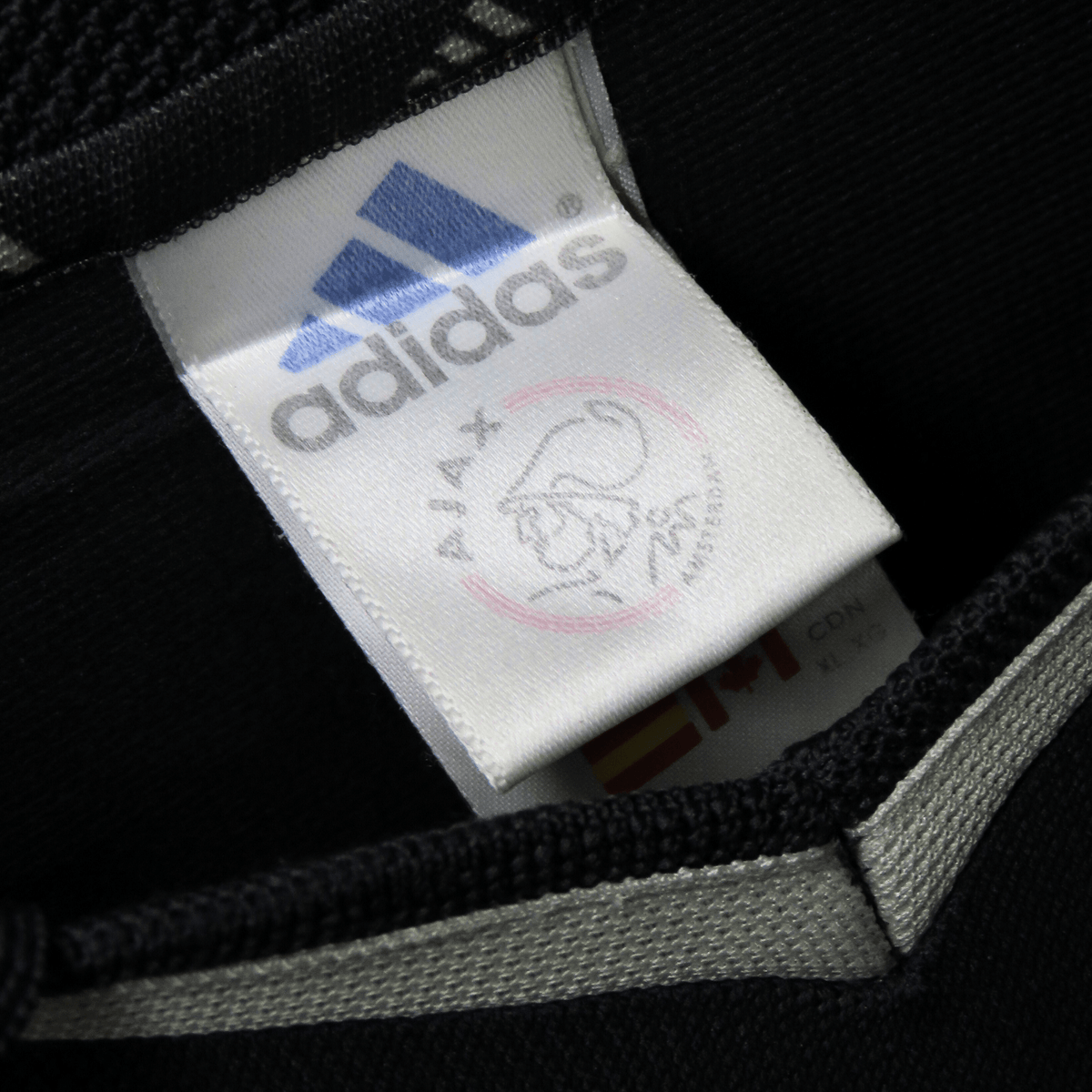 Authentic Adidas Ajax 2001-2002 Away shirt, Ibrahimović 9 on the back, size XL | Nostalgic Football Shirts