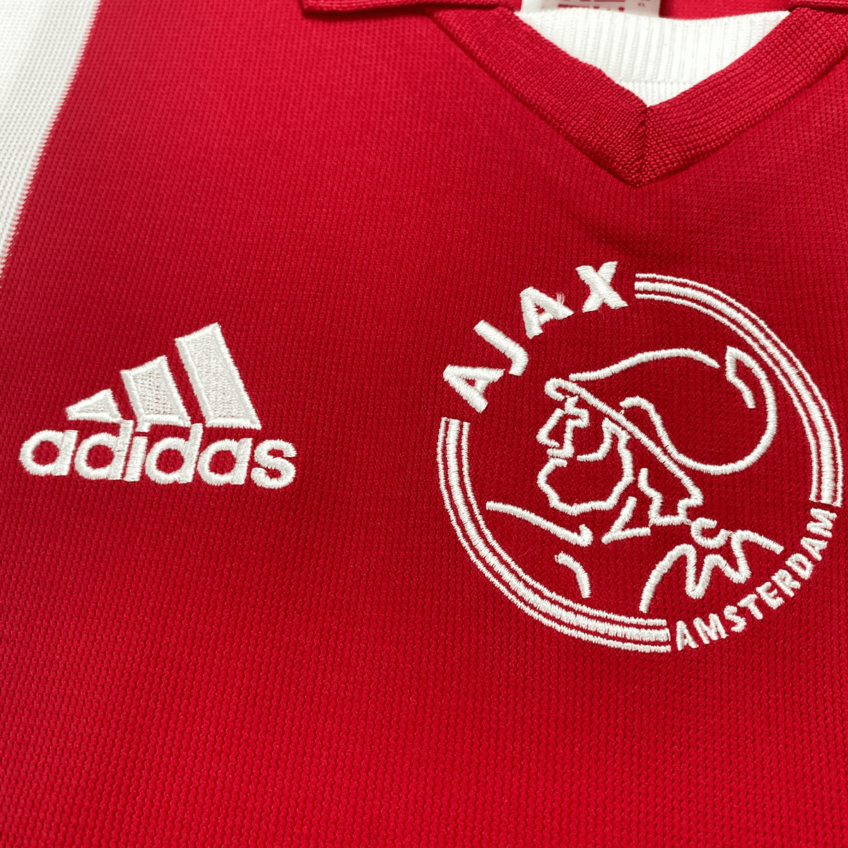 Vintage Ajax 2001-2002 Home football shirt with Ibrahimović 9 print, size XL | Nostalgic Football Shirts