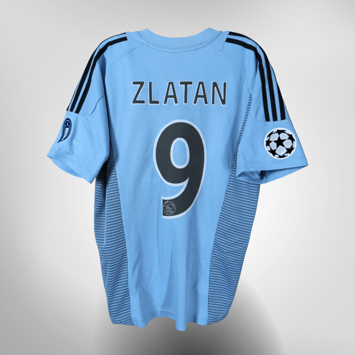 Vintage Ajax 2002-2003 Away football shirt with Ibrahimović print, size L, product code 156570 | Nostalgic Football Shirts