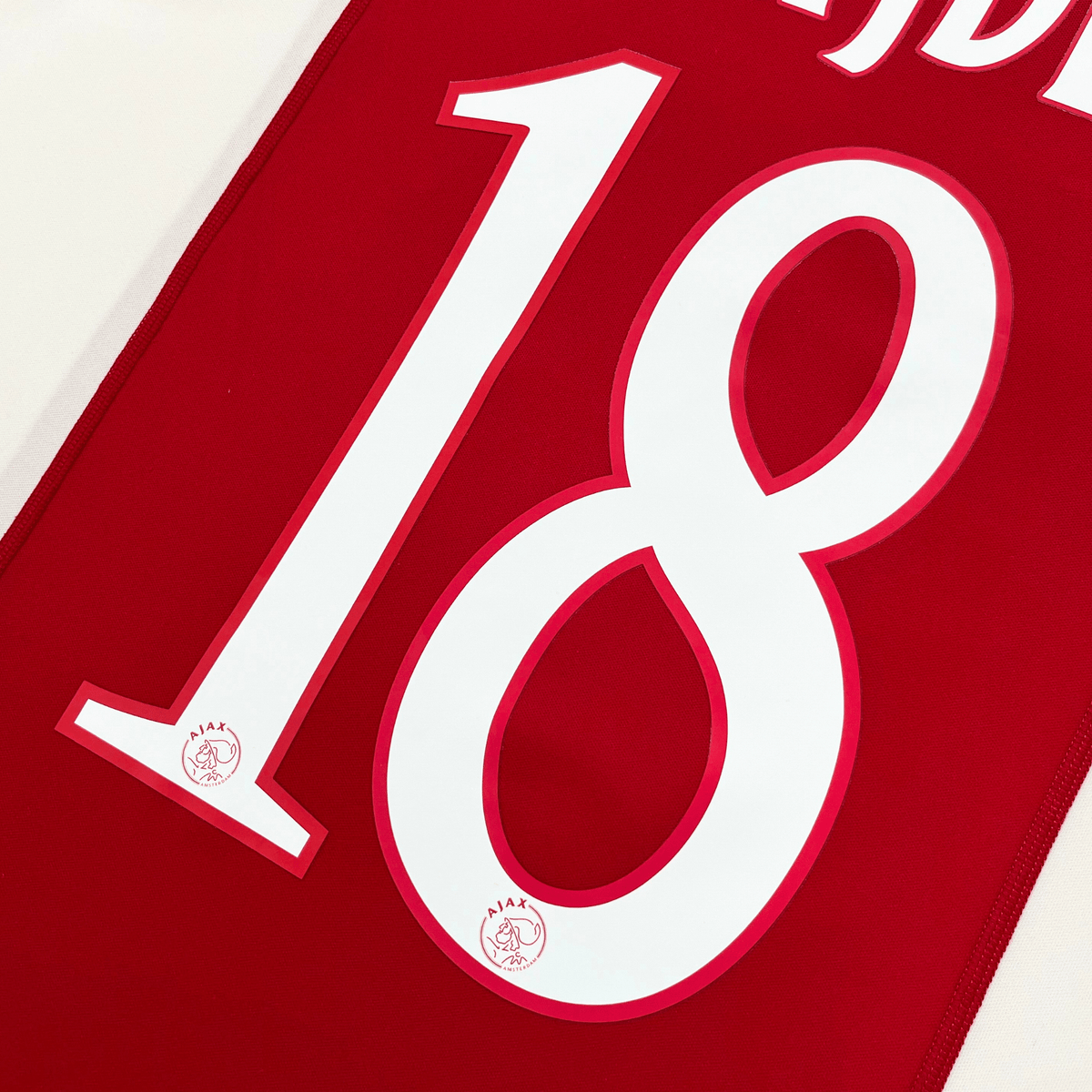 Original Ajax 2005-2006 Home football shirt, size L, Sneijder 18 | Nostalgic Football Shirts