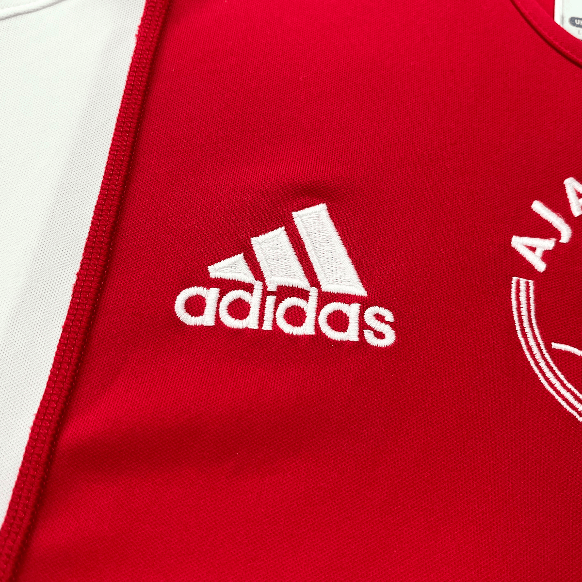 Authentic Adidas Ajax 2005-2006 Home shirt, Sneijder 18 on the back, size L | Nostalgic Football Shirts