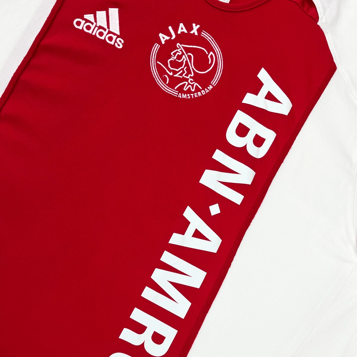 Retro Ajax 2005-2006 Home football jersey by Adidas, Sneijder 18, size L | Nostalgic Football Shirts