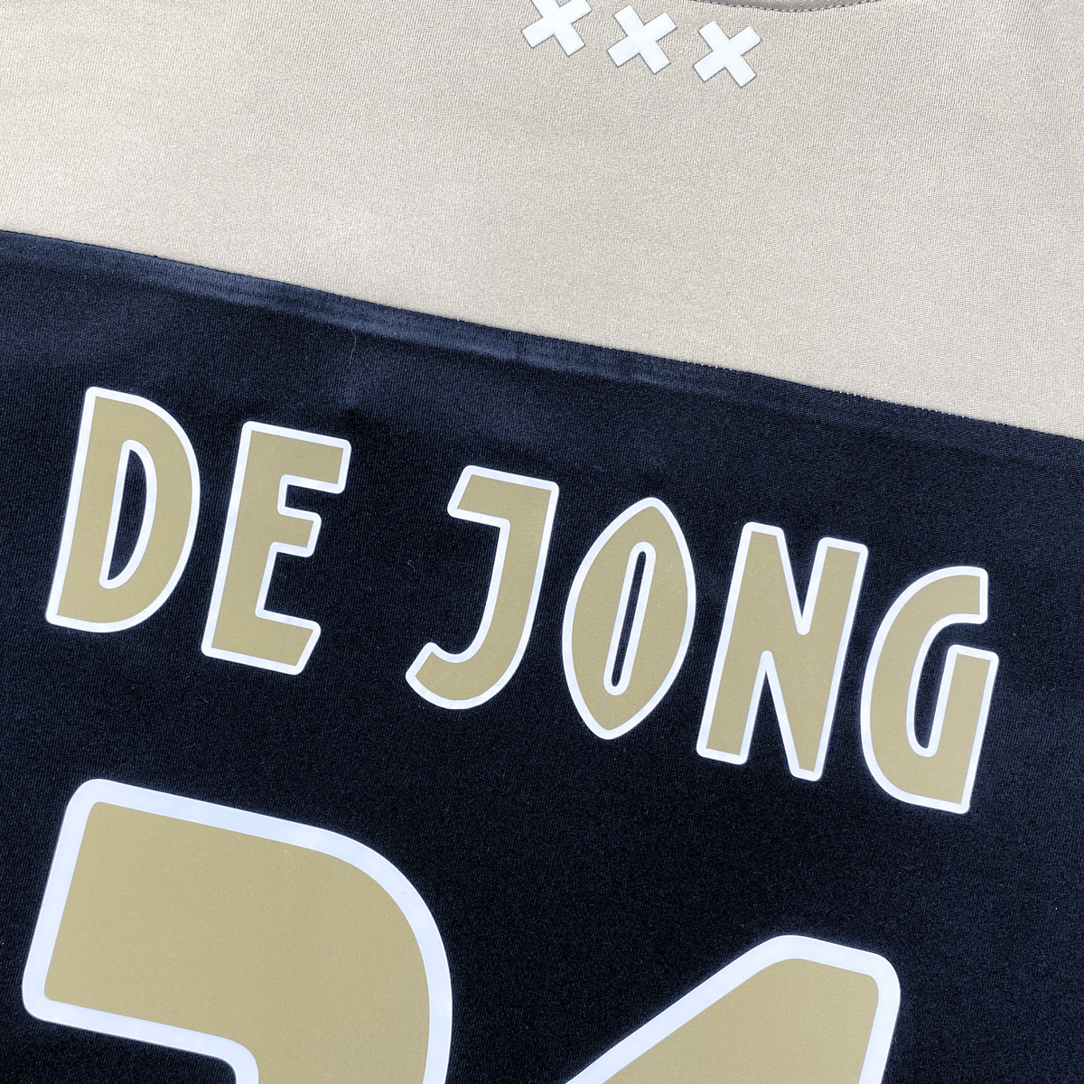 Retro Ajax 2018-2019 Away football jersey by Adidas, De Jong 21, size M | Nostalgic Football Shirts