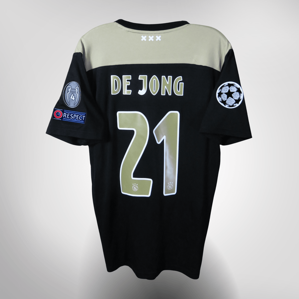 Vintage Ajax 2018-2019 Away football shirt with De Jong 21 print, size L | Nostalgic Football Shirts