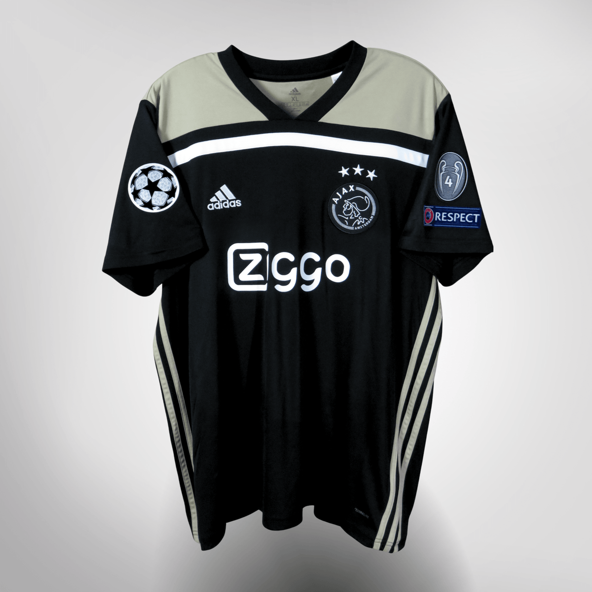 Authentic Adidas Ajax 2018-2019 Away shirt, De Ligt 4 on the back, size XL | Nostalgic Football Shirts