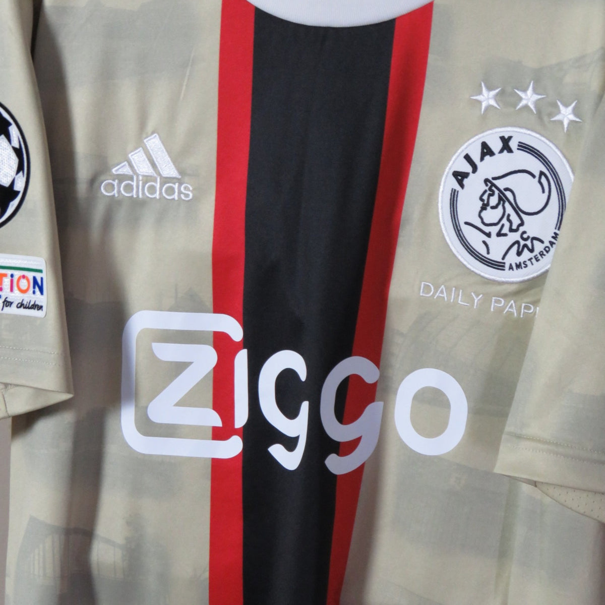 Vintage Ajax 2022-2023 Third football shirt with Tadic 10 print, size M | Nostalgic Football Shirts