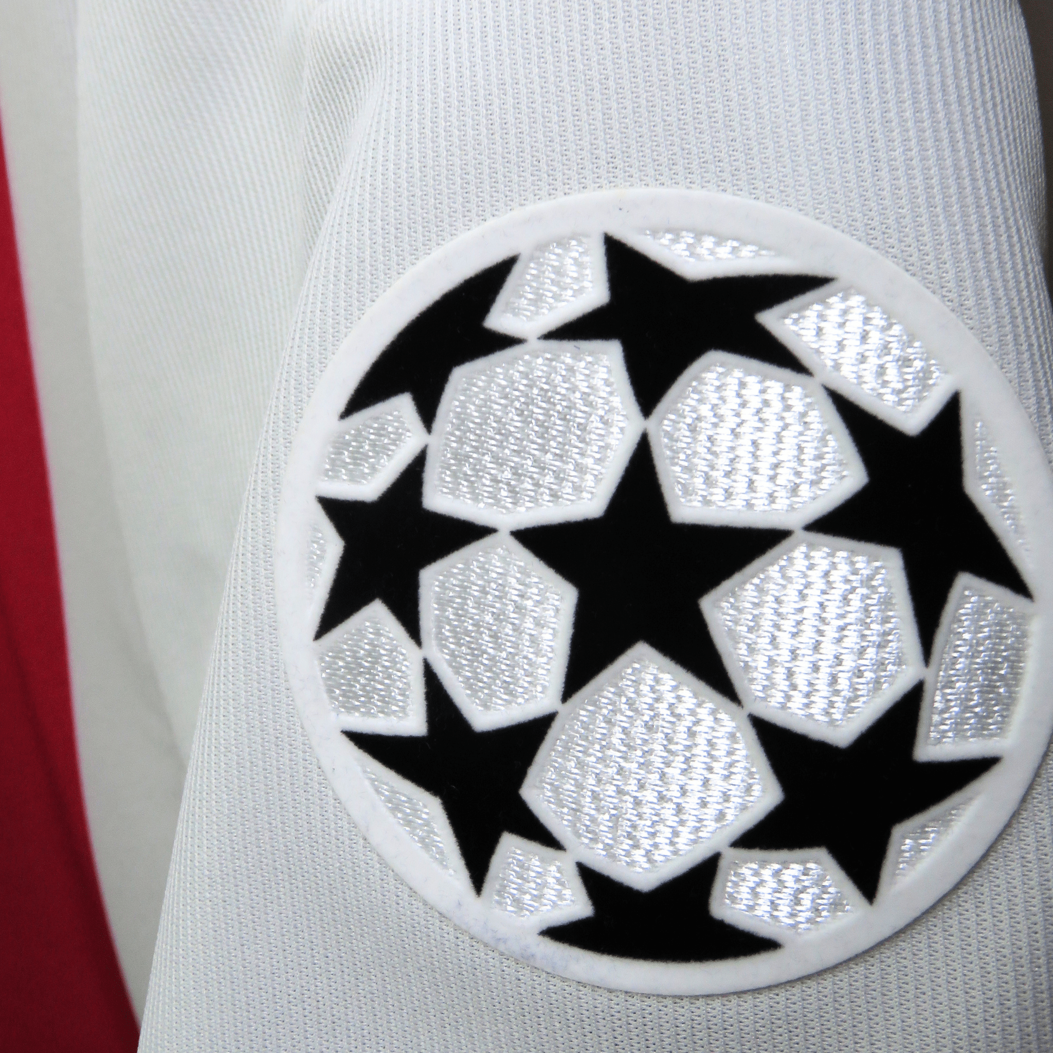 Ajax 2002-04 Home Ibrahimović #9 Shirt M