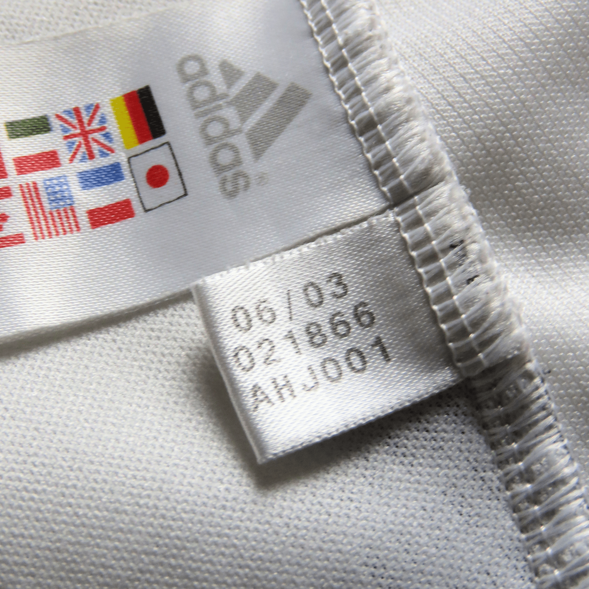 Ajax 2002-04 Home Ibrahimović #9 Shirt M