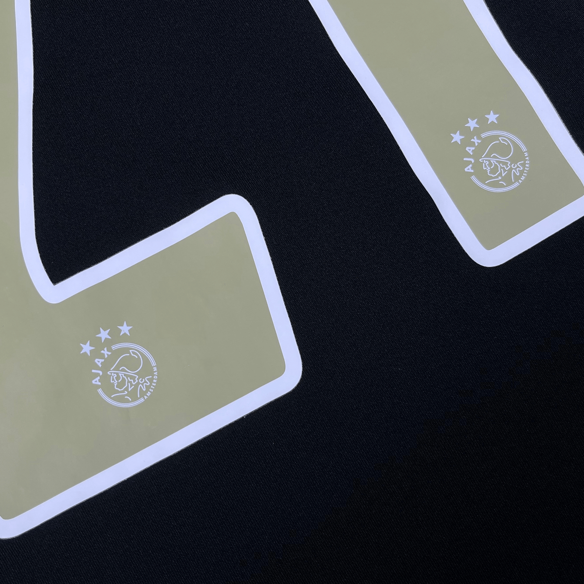 Ajax 2018-19 Away De Jong #21 Shirt M