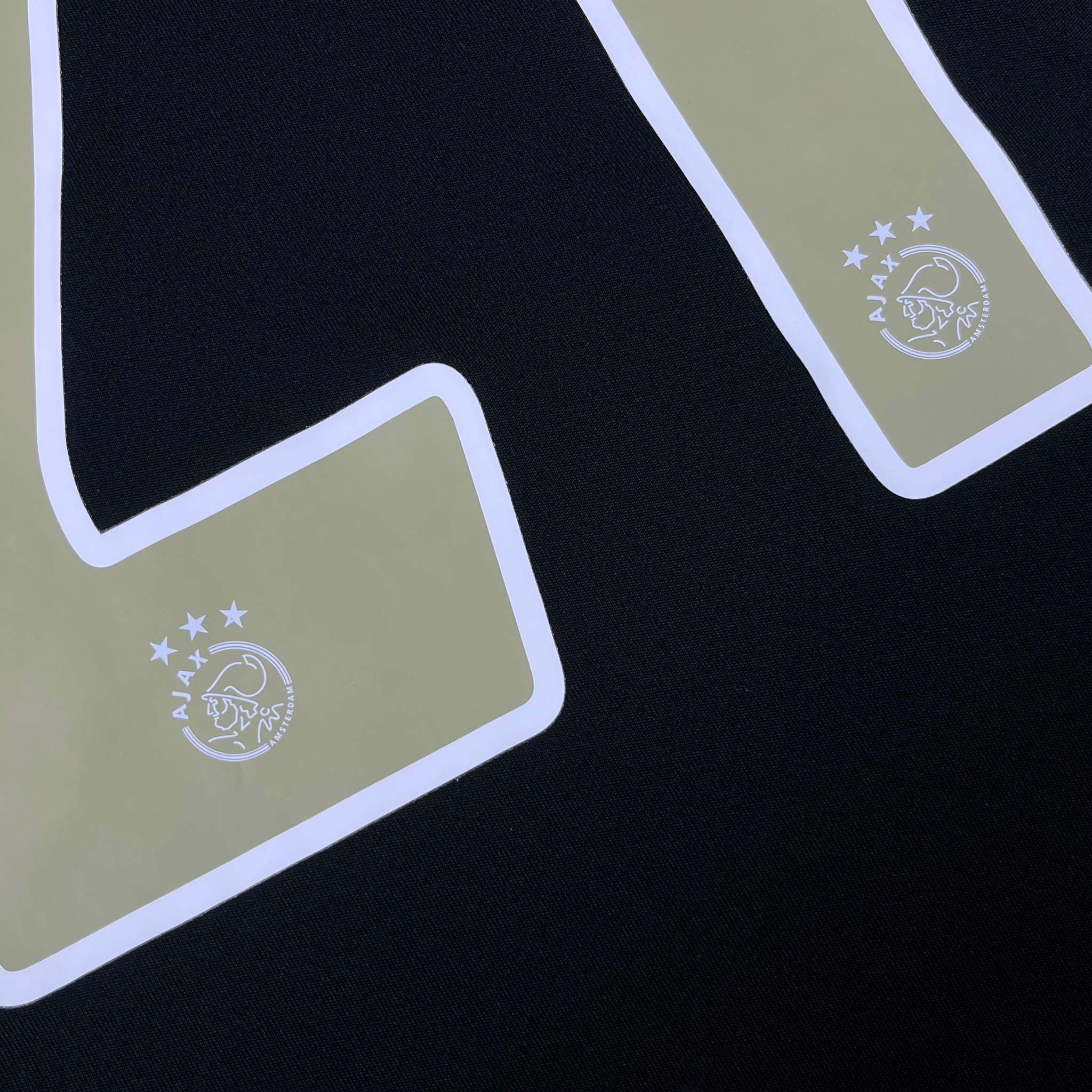 Ajax 2018-19 Away De Jong #21 Shirt M